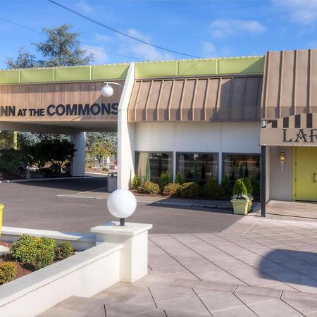 Inn At The Commons Medford Exterior foto