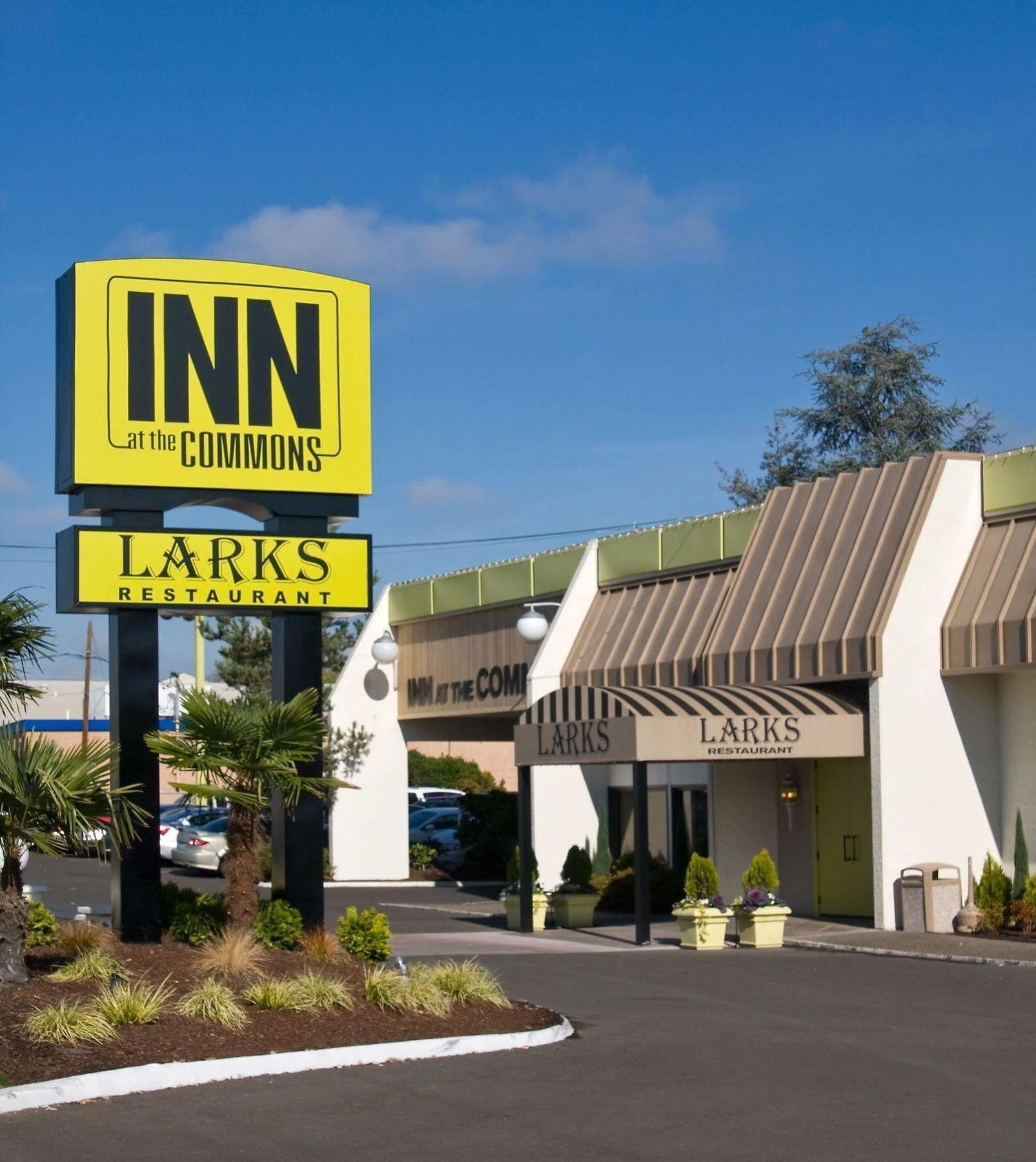 Inn At The Commons Medford Exterior foto