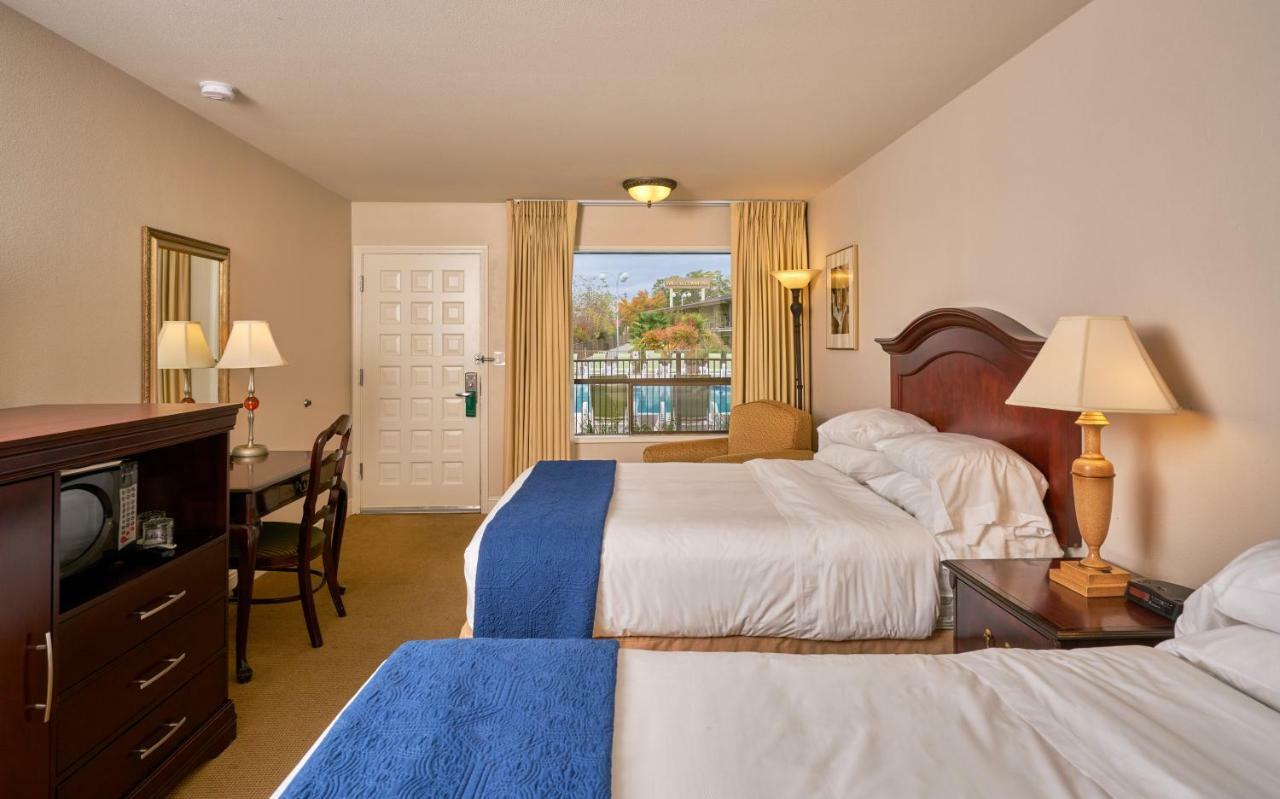 Inn At The Commons Medford Exterior foto